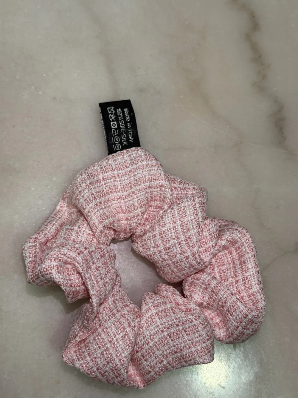 CC pink GWP one scrunchie